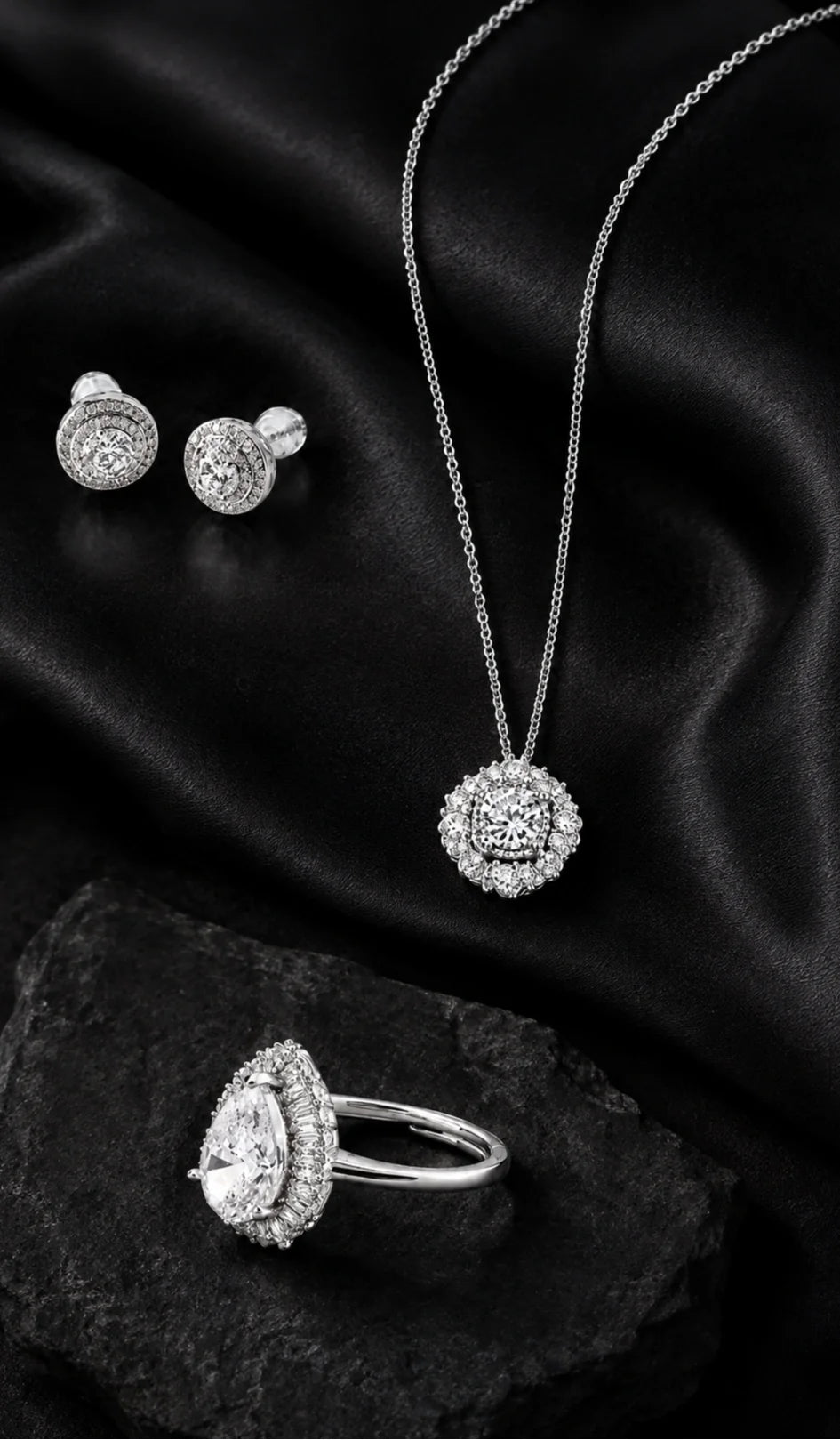 How to Layer Necklaces Like Quiet Luxury Style