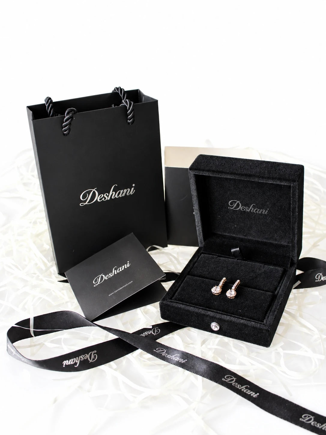 Gold Chain Halo Drops in Deshani gift-ready packaging