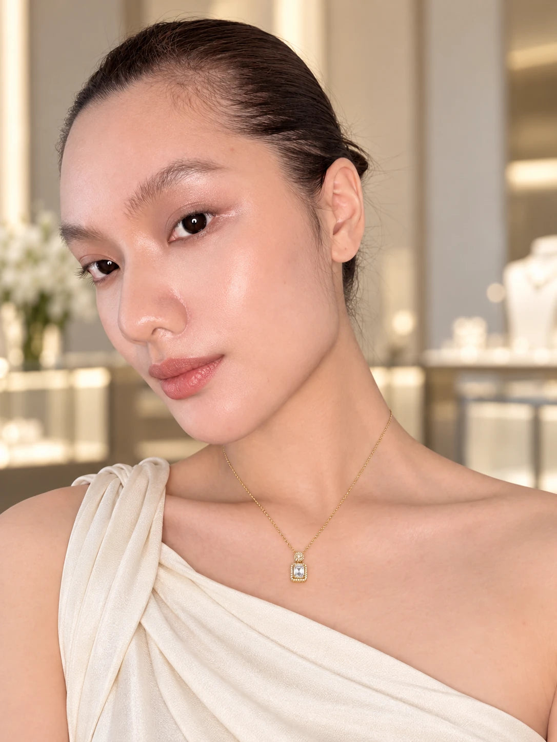 Gold Square Zirconia Necklace
